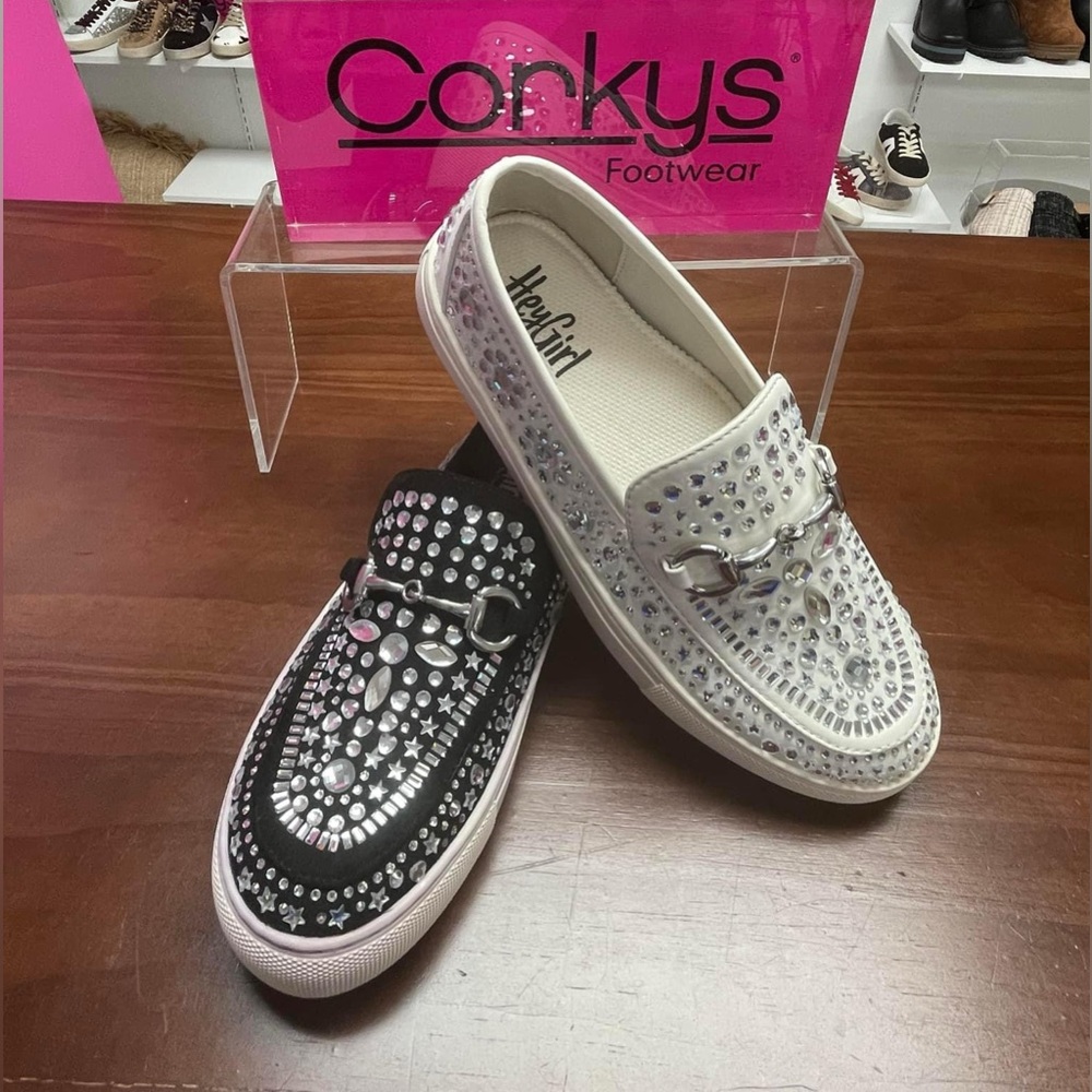 🖤🤍NIB Nail Biters boat shoe